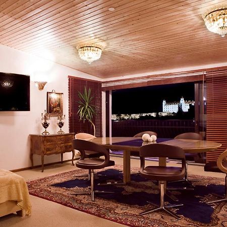 Panoramic Castle Suite With Free Private Parking Bratislava Esterno foto